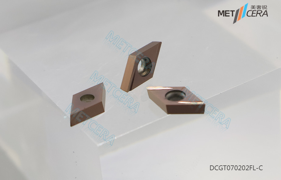 DCGT070202 Cortador de inserción de carburo CNC Herramientas de torneado externas Inserción de carburo para semiacabado de acero, corte izquierdo