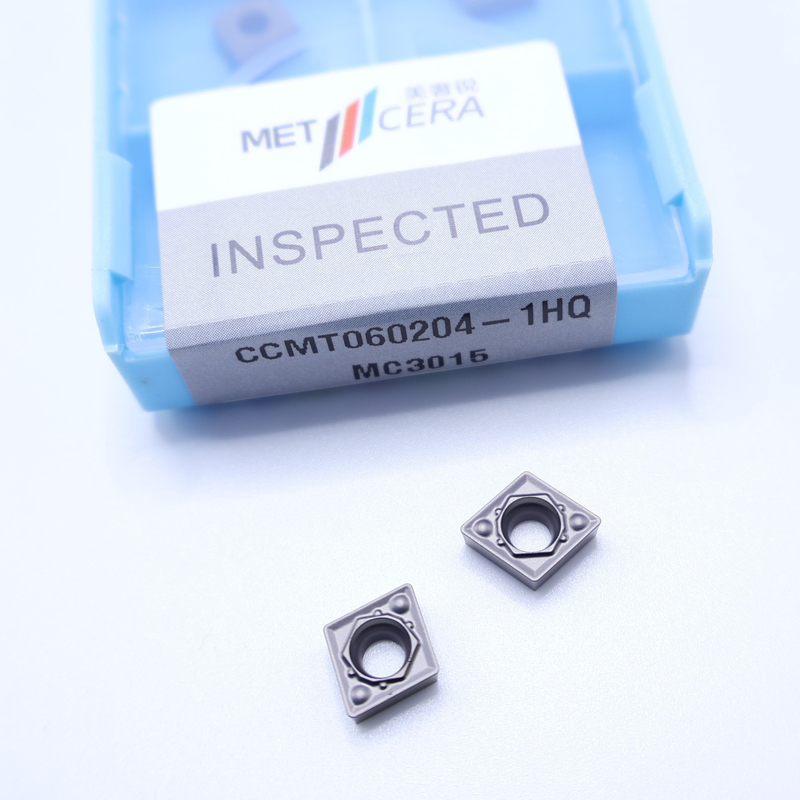 Pieza de trabajo de acero al carbono CCMT060204-1HQ MC3015 inserciones de herramientas de corte de cermet con resistencia a las fracturas y superficie lisa