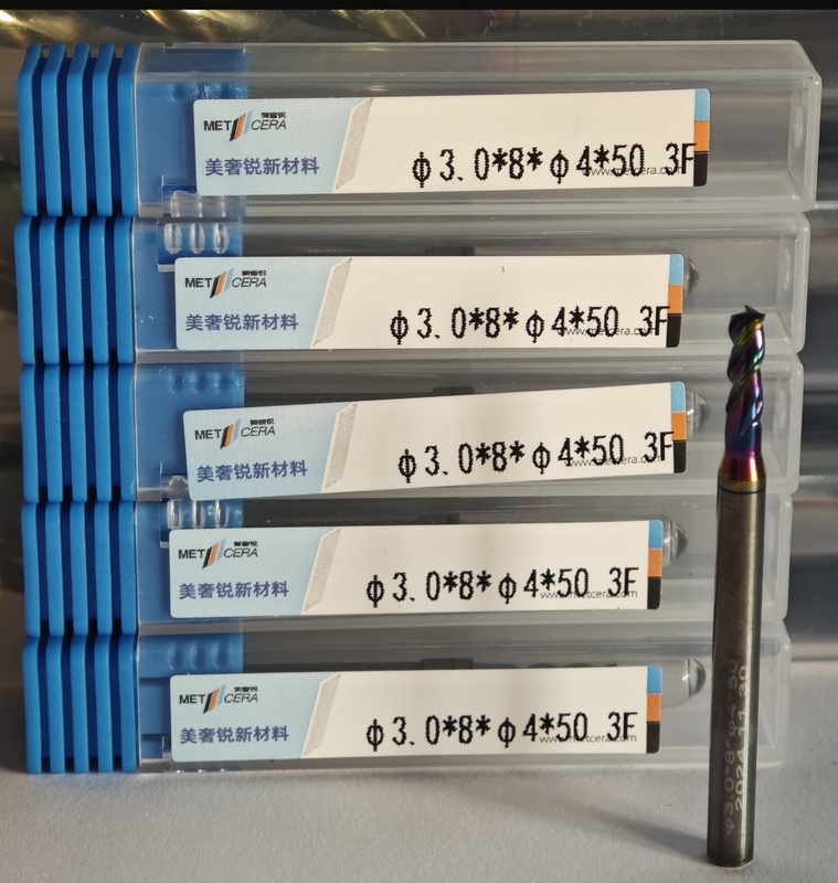MAE PLUS Tres flautas Molino de extremos de carburo para el mecanizado de metales no ferrosos 3mm,Φ3.0x8x4Dx50mm