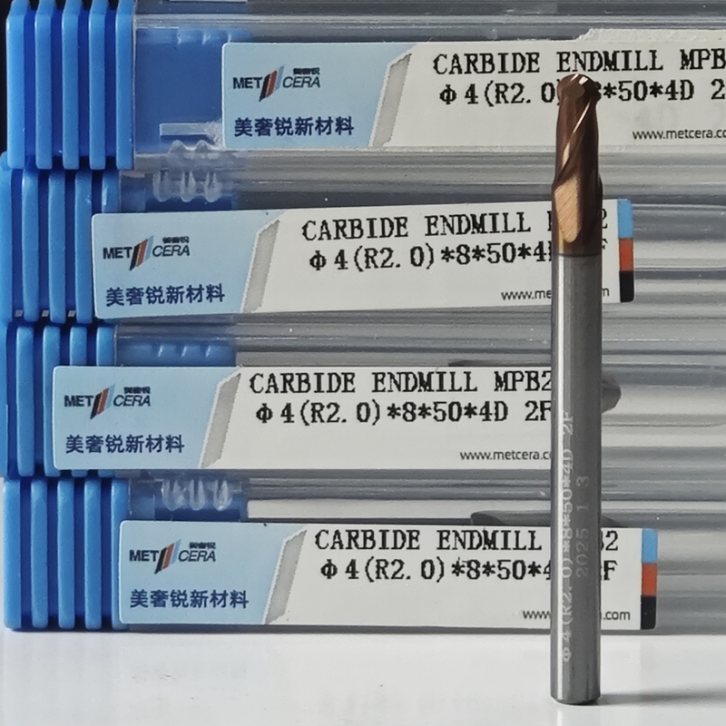Molino de extremo de bola de carburo sólido 2 flautas R0.5-10 4 mm Φ4.0 R2.0 x8x4Dx50 mm con dureza HRC55-60