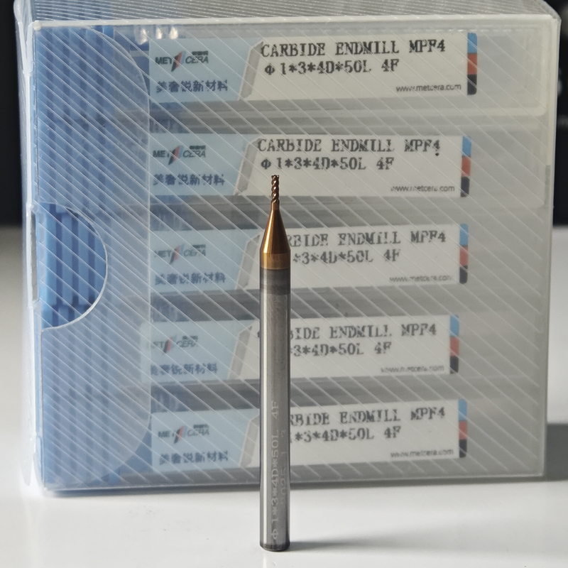 MPF4 Carburo sólido 4 flautas Molino de extremo plano de 1 mm para cortar acero al carbono Φ1x3x4Dx50mm