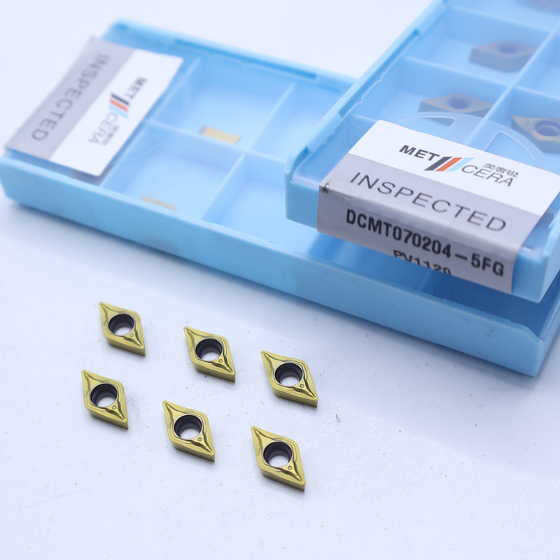 DCMT07 DCMT11 Inserciones cerméticas en el rompehielos 5FG para el torneado externo e interno del acero
