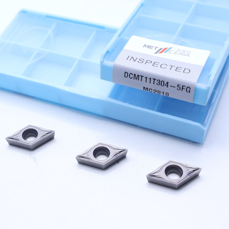 DCMT07 DCMT11 Inserciones cerméticas en el rompehielos 5FG para el torneado externo e interno del acero