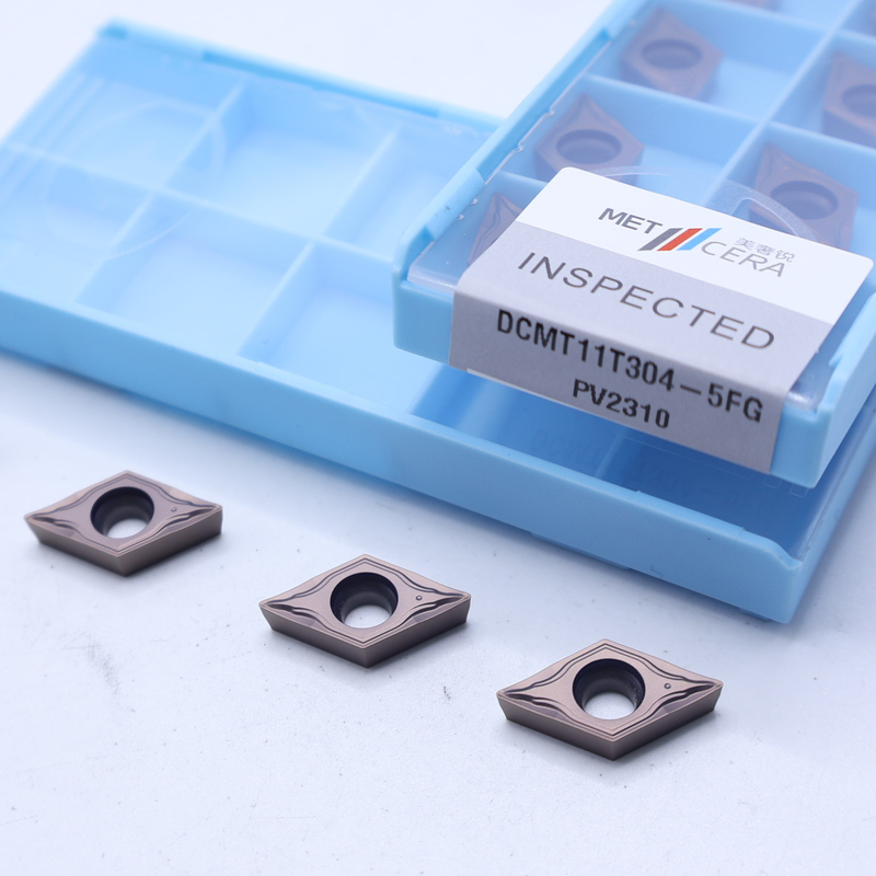 DCMT07 DCMT11 Inserciones cerméticas en el rompehielos 5FG para el torneado externo e interno del acero